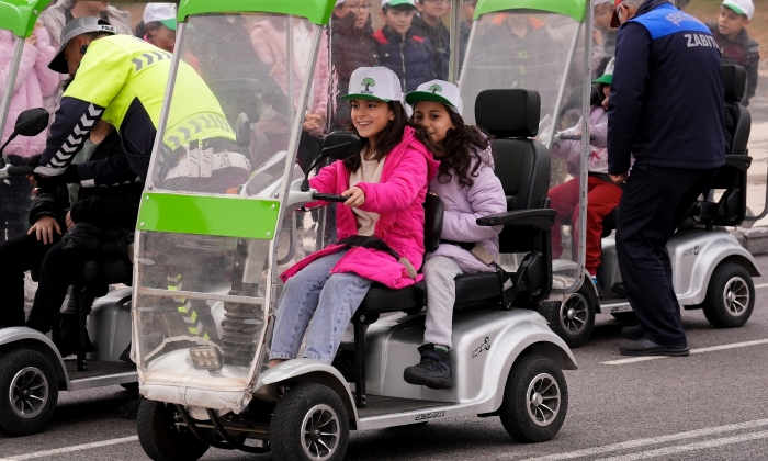 Öğrencilere trafik eğitimi verildi