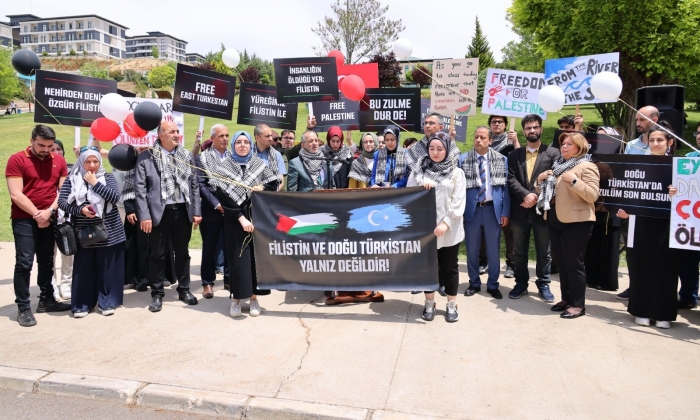 HKÜ’de Filistin'e Destek Yürüyüşü