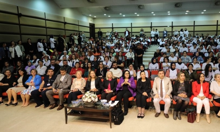    GAÜN’de Hemşirelik Haftası Sempozyumu