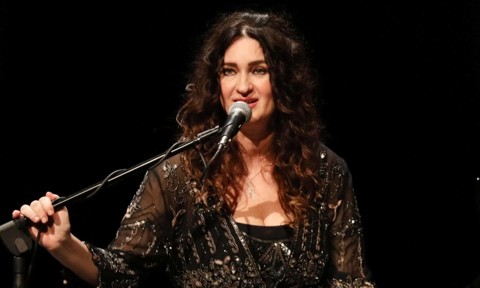    Anjelika Akbar GAÜN’de sahne aldı