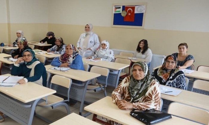 Şahinbey’in kursları ile hayatları değişti