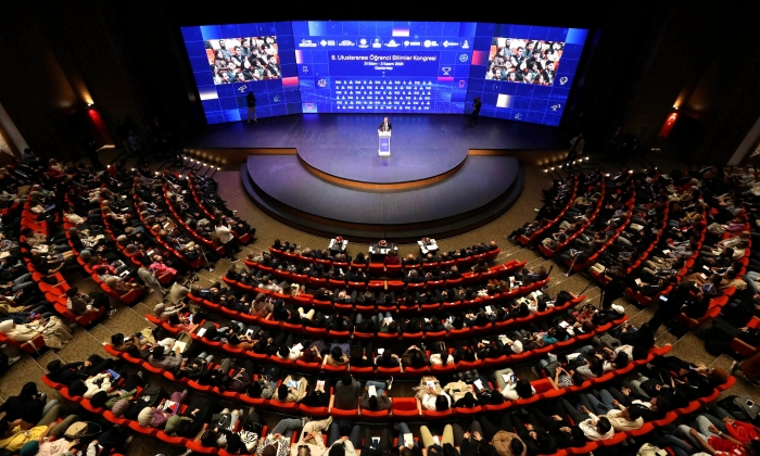 GAÜN’de 8. Uluslararası Öğrenci Bilimler Kongresi başladı