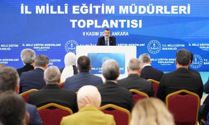 Bakan Tekin 81 ilin milli eğitim müdürleriyle buluştu