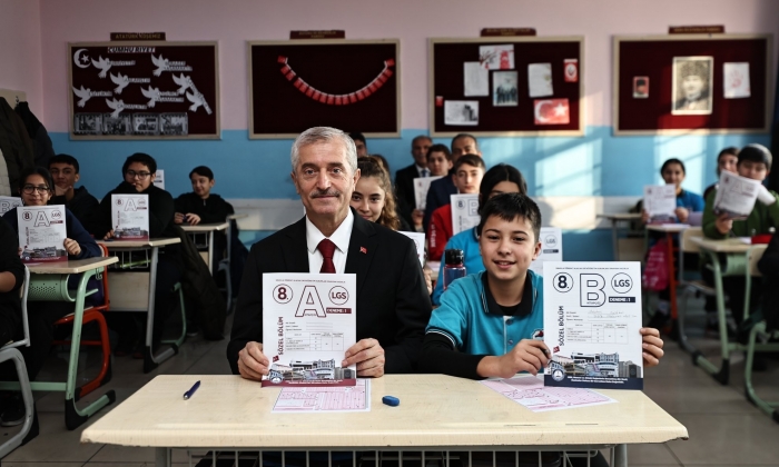 Şahinbey’den öğrencilere destek