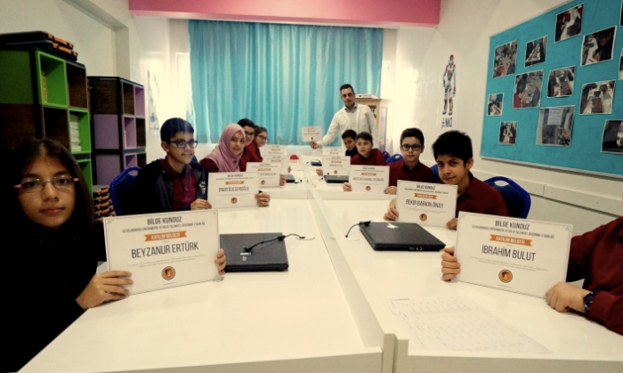 Erdem Koleji'ne Bilge Kunduz Sertifikası