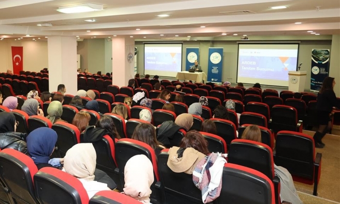 TÜBİTAK Uzmanı Melih Yıldırım GİBTÜ’de