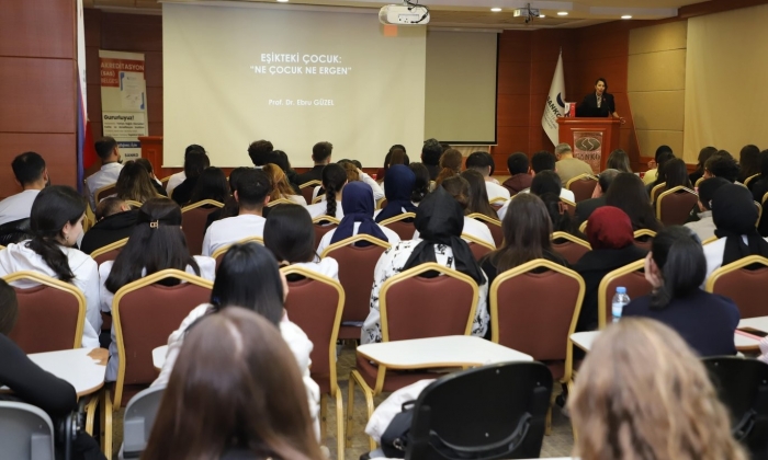 Sosyal Medya: Melek Mi, Şeytan Mı?