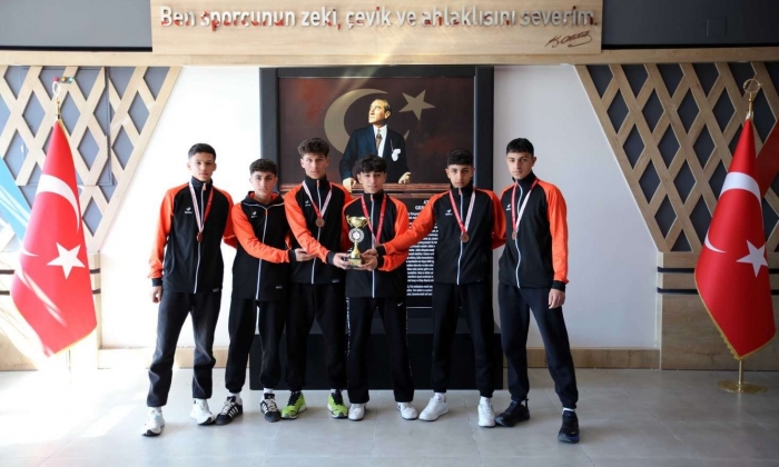 Adil Sani Konukoğlu Spor Lisesi, Türkiye üçüncüsü oldu