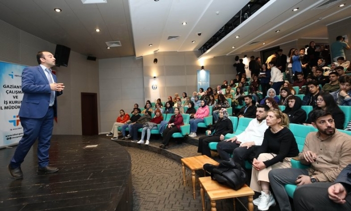 GAÜN’de “İşkur Gençlik Programı” Düzenlendi