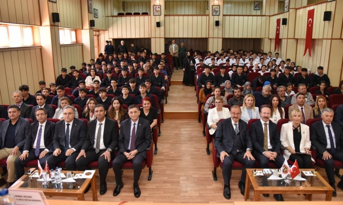 Sanayicilerle Meslek Liseliler Buluştu