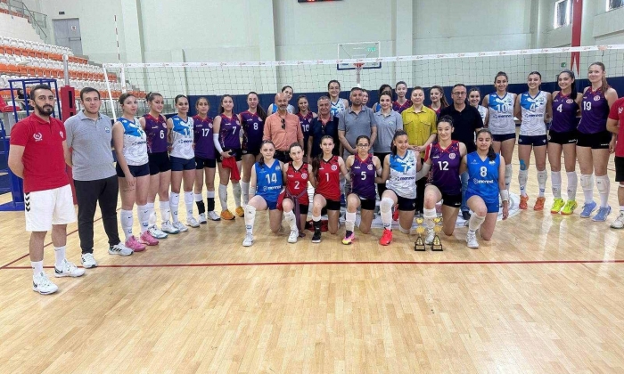 GAÜN Spor Bilimleri Fakültesinden Vefa Örneği