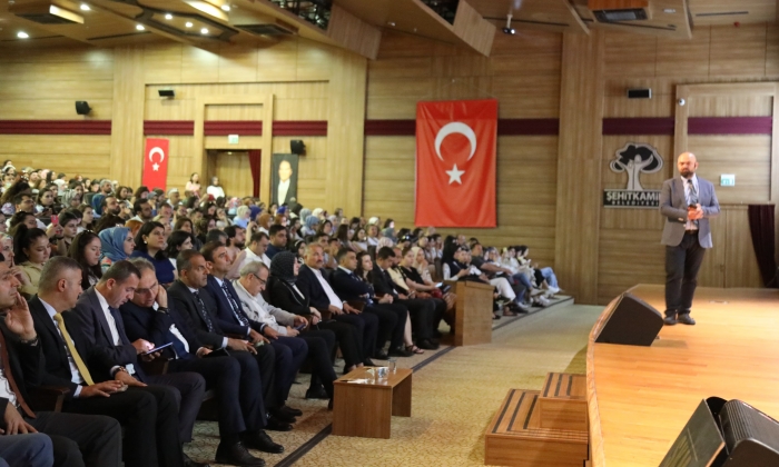 Şahinbey’de Yapay Zeka ve Eğitim Masaya Yatırıldı