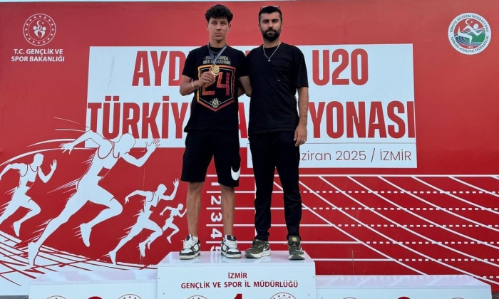 Furkan Kanlı Atletizmde Türkiye Şampiyonu Oldu