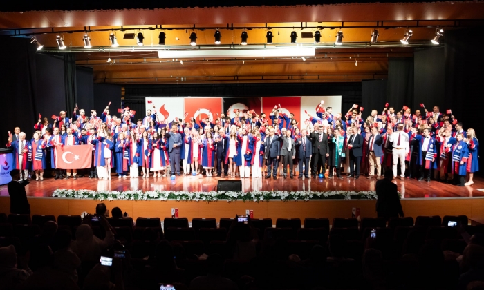 Sanko Üniversitesi Tıp Fakültesinde Mezuniyet Coşkusu