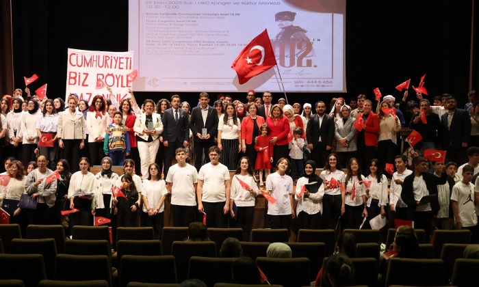 Cumhuriyetin 102. Yılı HKÜ'de Coşkuyla Kutlandı!