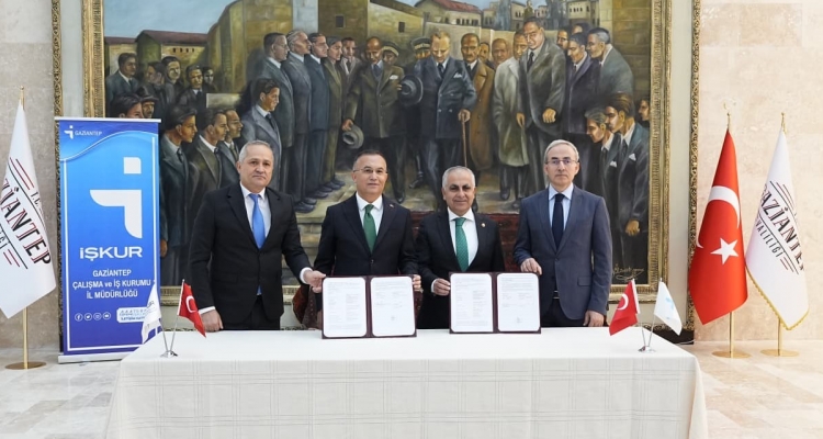 GAÜN Gençlik Programı İş Birliği Protokolüne İmza Attı!