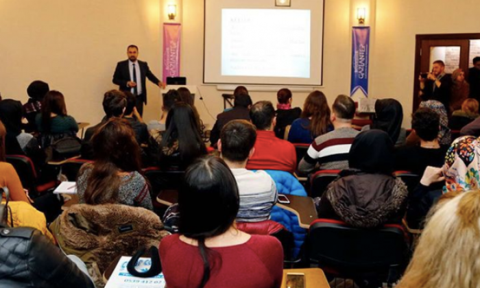 GAÜN Öğretim Üyesi Yrd. Doç. Dr. Fidan’dan “Kültür ve Medya” konferansı