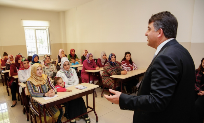 Şehitkamil'den on binlerce kişiye eğitim hakkı