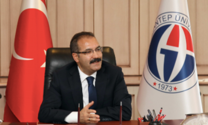 Rektör Gür'den Gazeteciler Günü mesajı