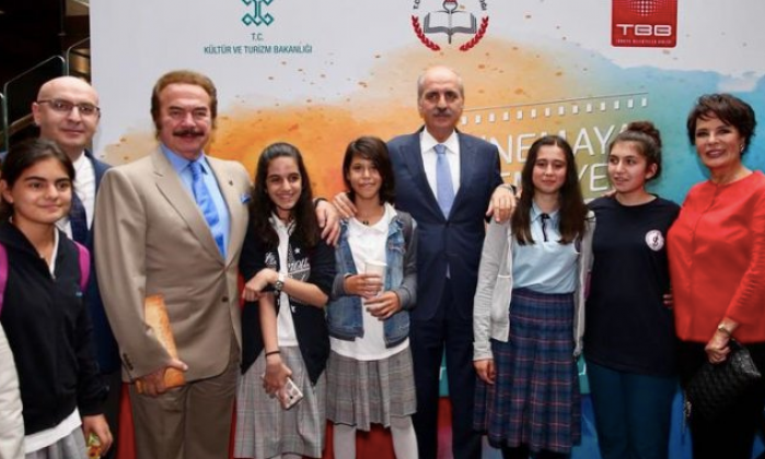 İki bakanlık yüz binlerce öğrenciyi sinemayla buluşturdu