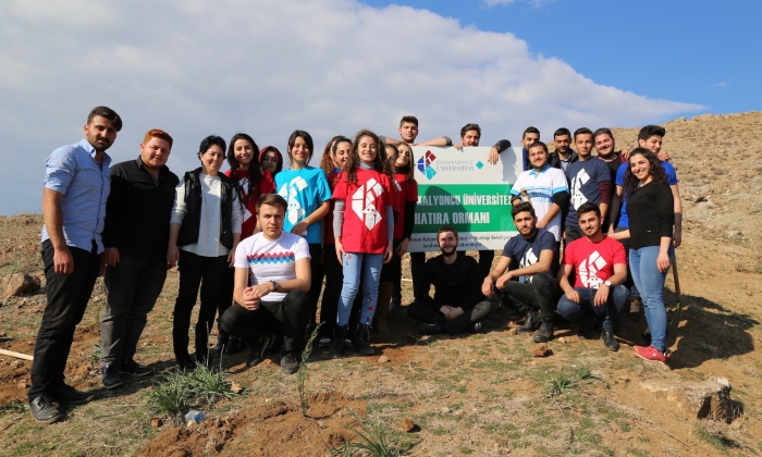 Geleceğin için bir fidan da sen ek