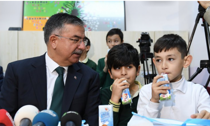 Bakan Yılmaz, Okul Sütü Programı’na katıldı
