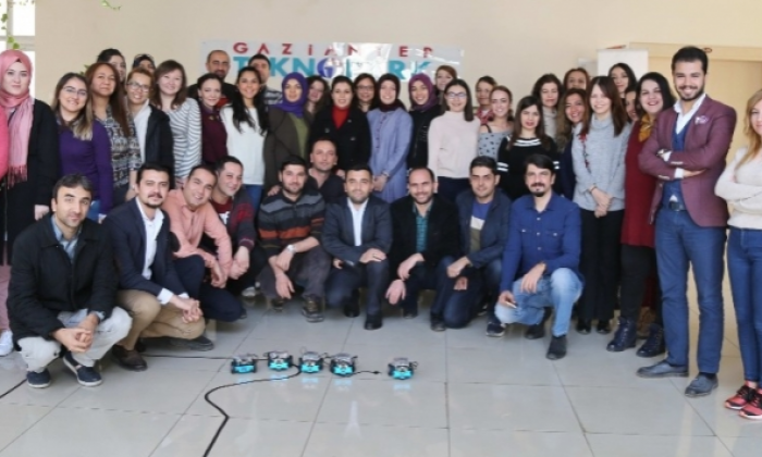 İKA desteğiyle öğretmenlere Stem ve Maker eğitimi verildi