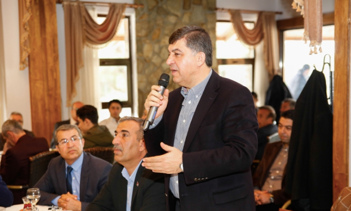 Rıdvan Fadıloğlu öğretmenlerle buluştu