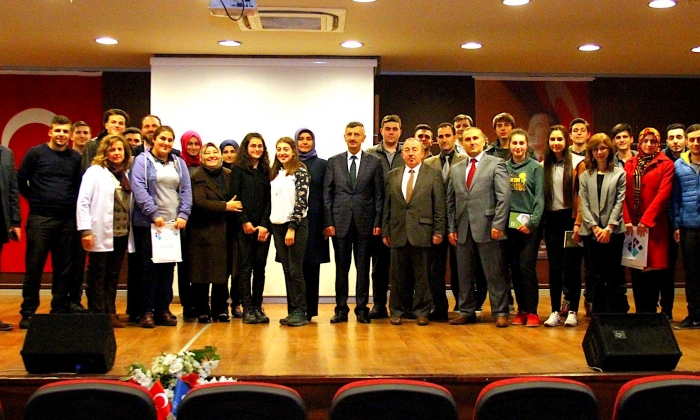 HKÜ Rize’de Öğrencilerle Buluştu