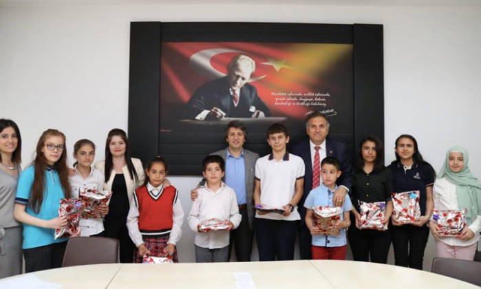 Cengiz Mete'den başarılı Dyned kullanıcılarına ödül