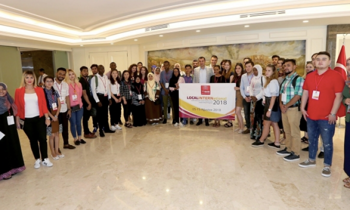 Büyükşehir yabancı öğrencileri ağırlıyor