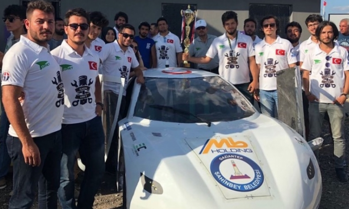 GAÜN otomobiline ödül