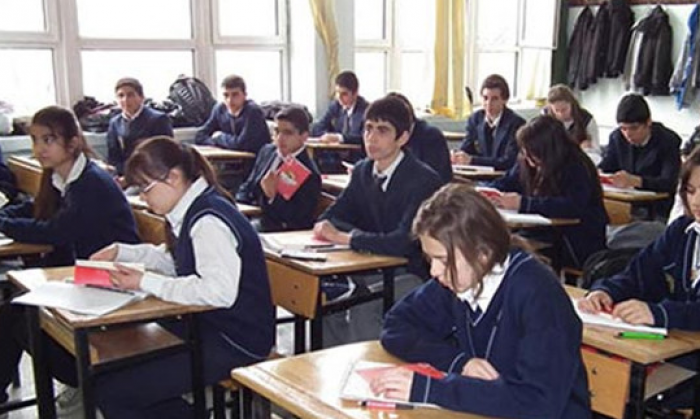 Liseler için yeni yaş düzenlemesi geldi