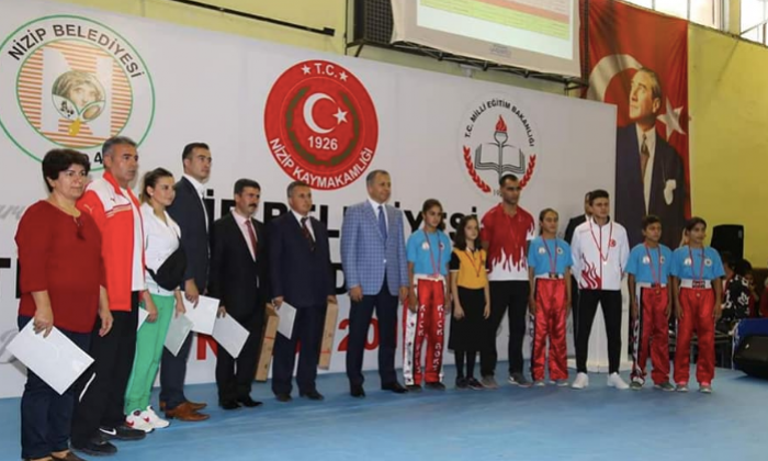 Nizip Salih İlhan İmam Hatip Ortaokulu'ndan Türkiye başarısı