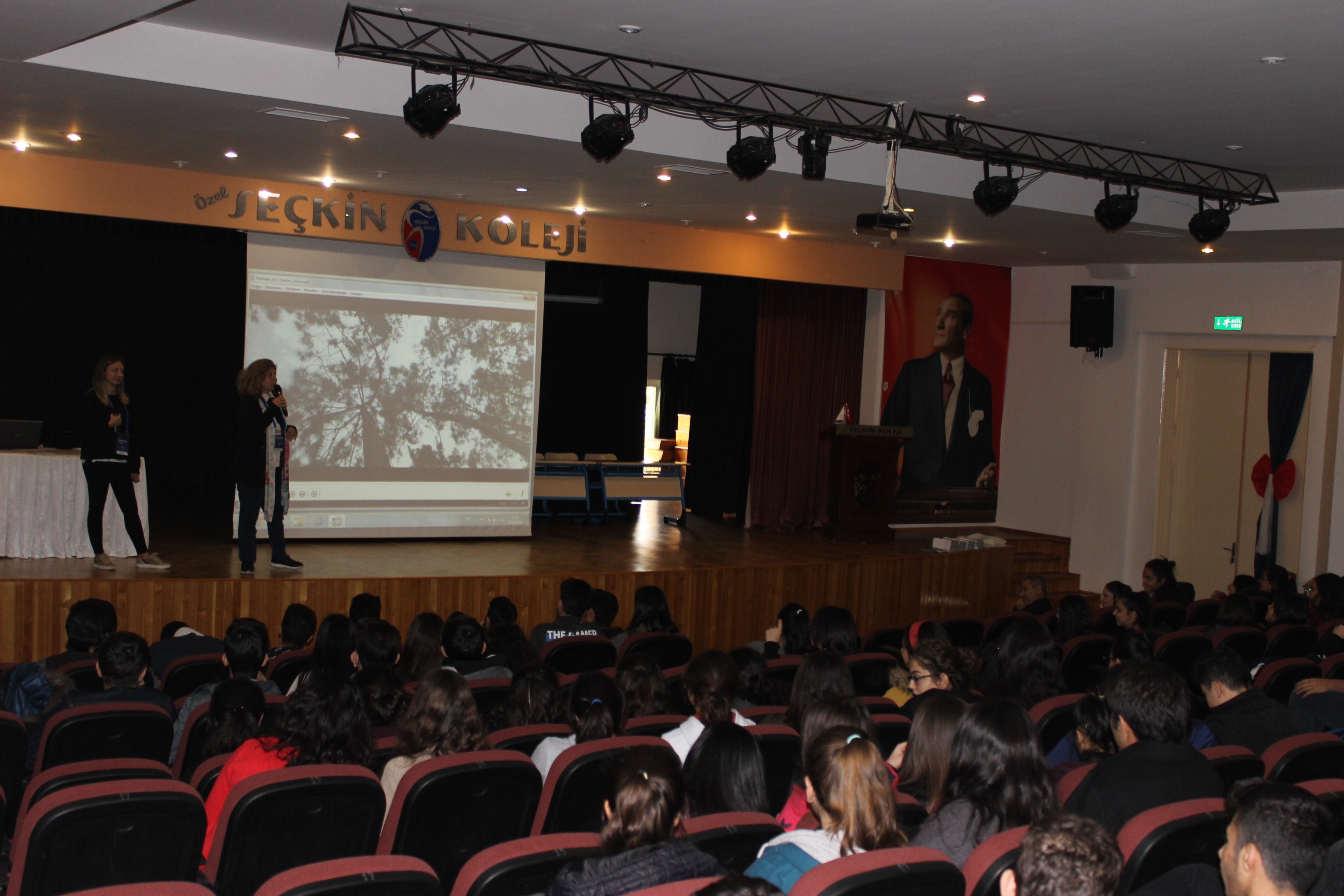 Seçkin Koleji'nde kariyer günleri devam ediyor