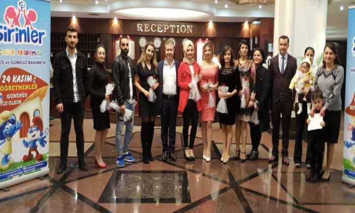 Şirinler Akademisi'nde coşkulu kutlama