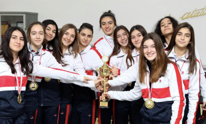 SANKO'lu kızların şampiyonluk rekoru