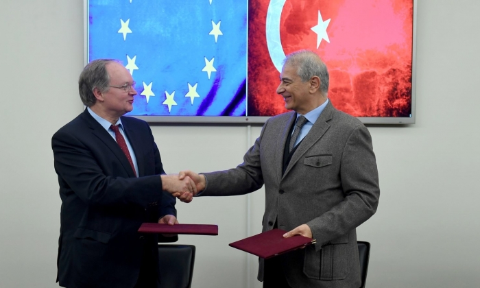 AB'den Suriyeli çocukların eğitimine  400 milyon avro