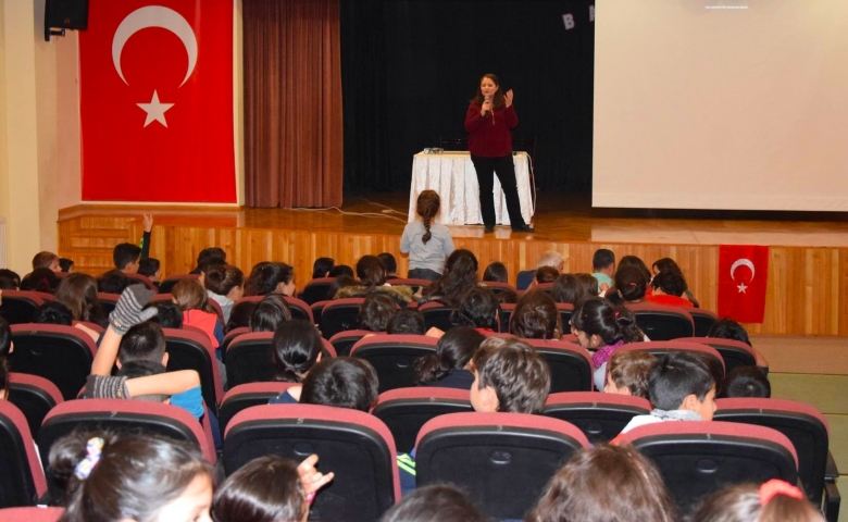 Özel Seçkin Koleji'nde grip semineri