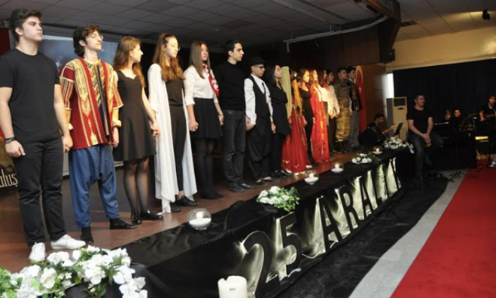 Gaziantep Kolej Vakfı'nda 25 Aralık İçin Muhteşem Kutlama