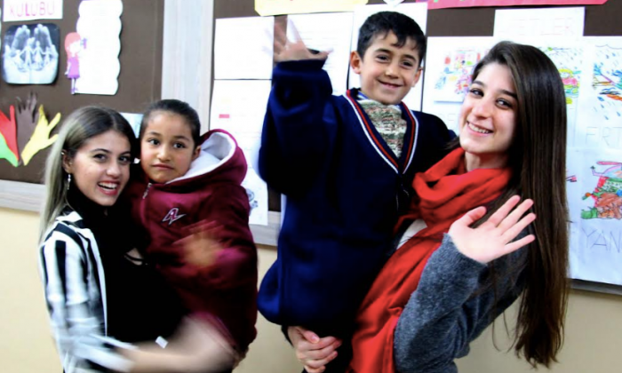 GKV’nin minik ressamlarından karma sergi