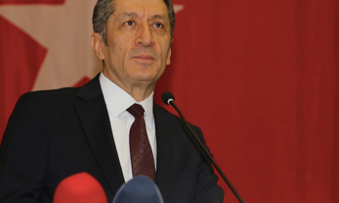 Bakan Selçuk: Kitaplardaki KDV indirimi geleceğimiz için önemli