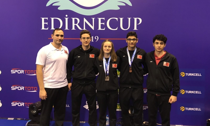 Seçkin öğrencileri milli takımda