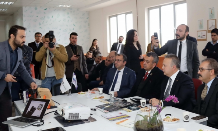 TİM Başkanı İsmail Gülle, GAÜN'de