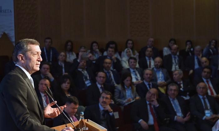 Bakan Selçuk Türkiye 2023 Eğitim Zirvesi'nde konuştu
