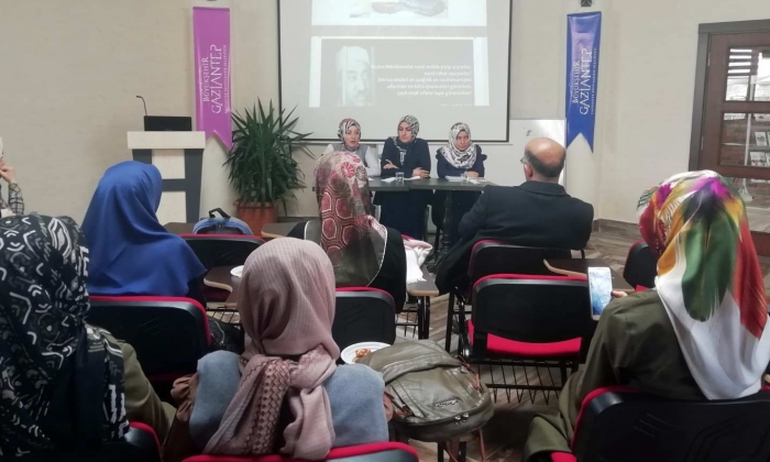 İlahiyat öğrencileri Gazali'yi konuştu