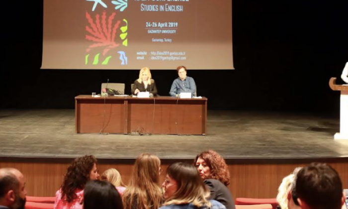 GAÜN’de uluslararası İngiliz Dili ve Edebiyatı araştırmaları konferansı