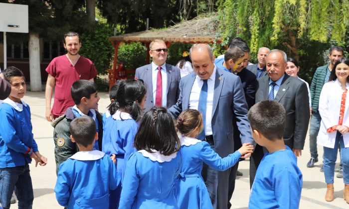 Oğuzeli Belediyesi'nin eğitime katkıları sürüyor