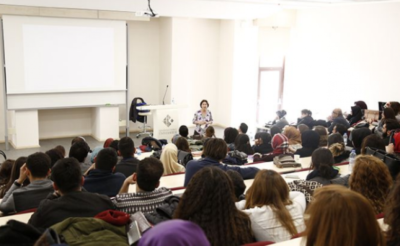 Akademisyenler Mesleki Öykülerini Paylaşıyor