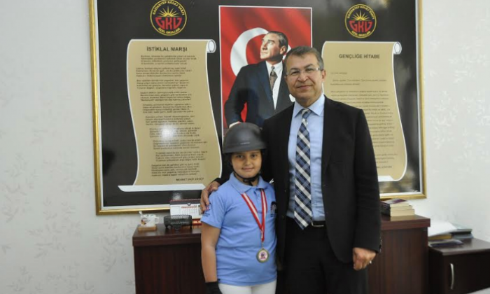 GKV’li Beril Dörtkol’un binicilik başarısı